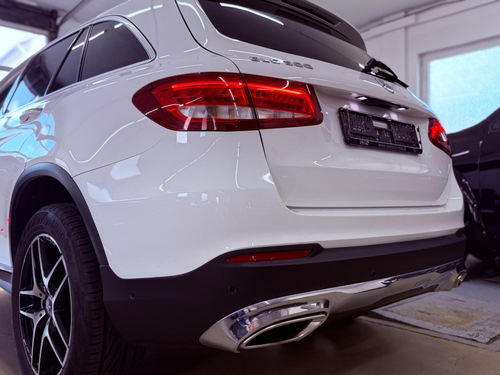 Mercedes-Benz GLC 300 AMG LINE KAMERA