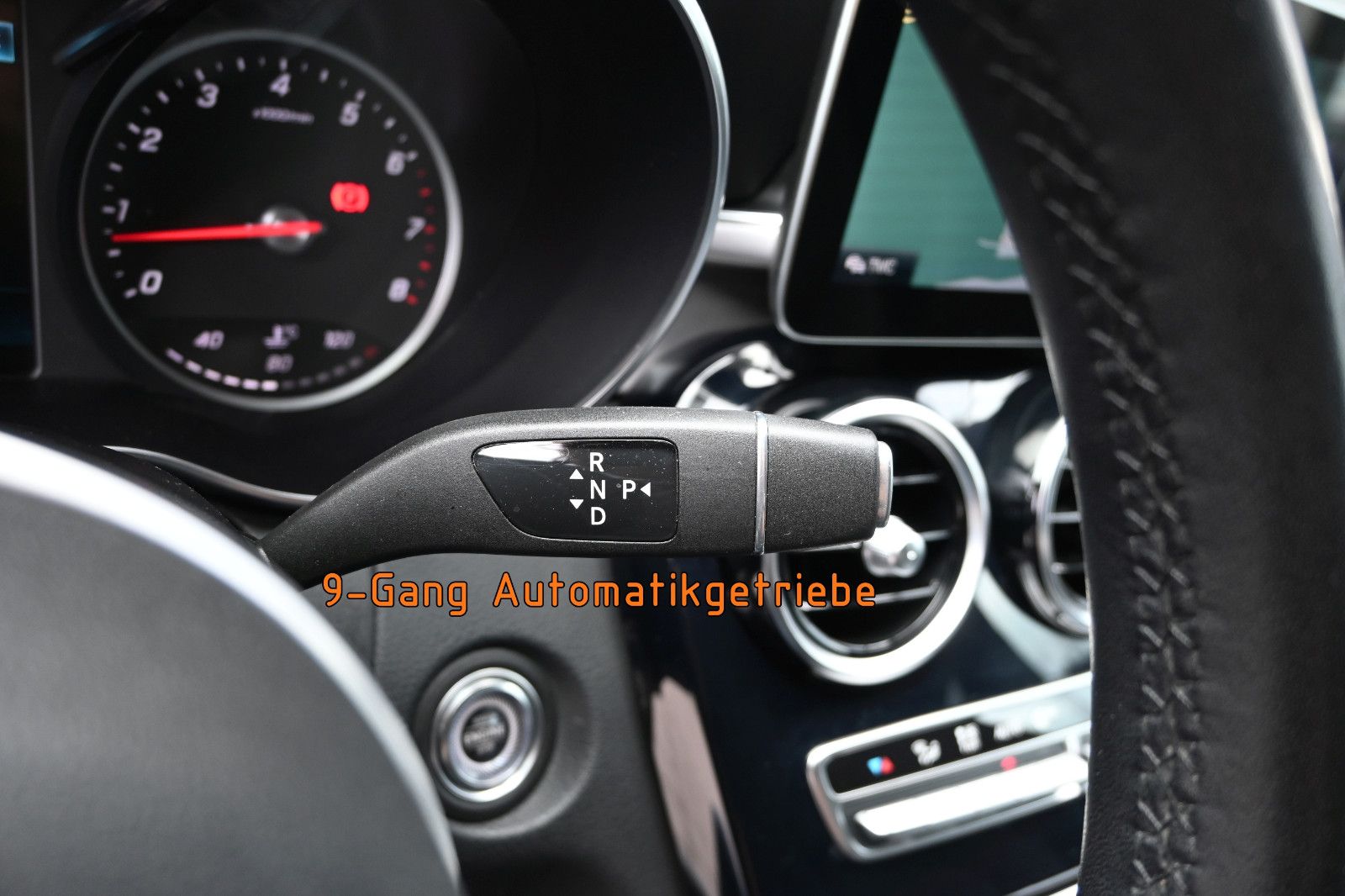 Fahrzeugabbildung Mercedes-Benz C 300 T Aut. Avantgarde °NIGHT°MULTIBEAM°KAMERA°