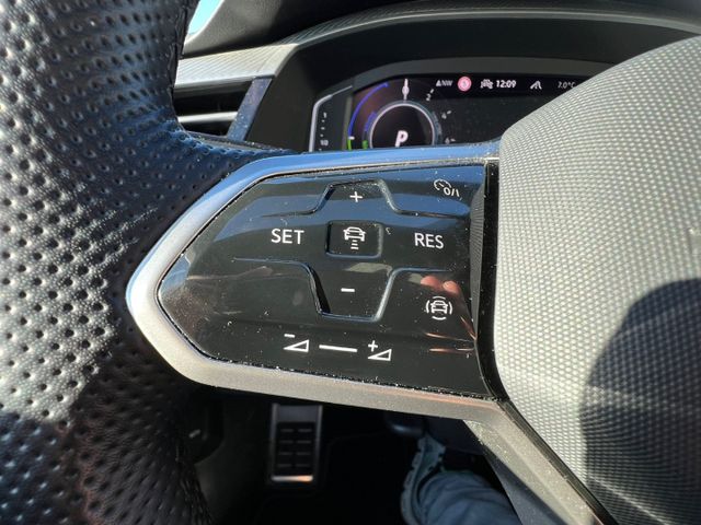 Arteon R-Line eHybrid - DCC*Pano*AHK*IQ*Kessy*1H