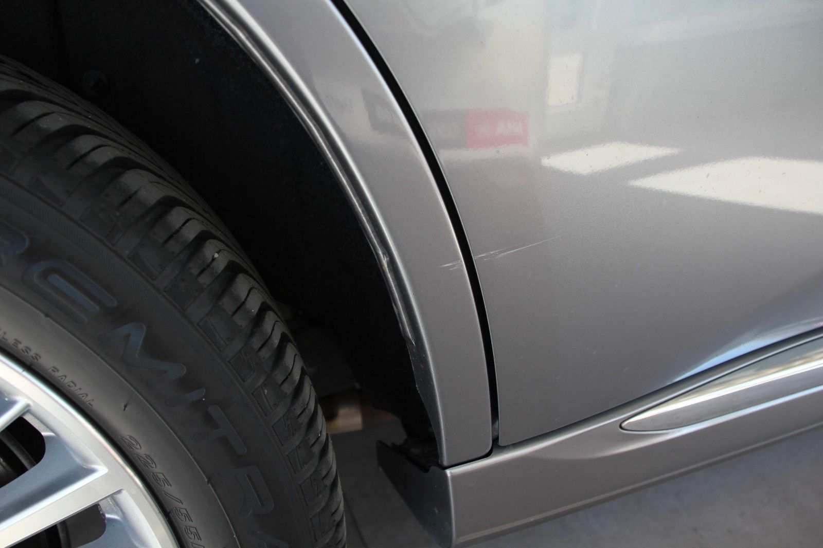 Fahrzeugabbildung Mitsubishi Outlander PHEV Plus mit FA-Paket