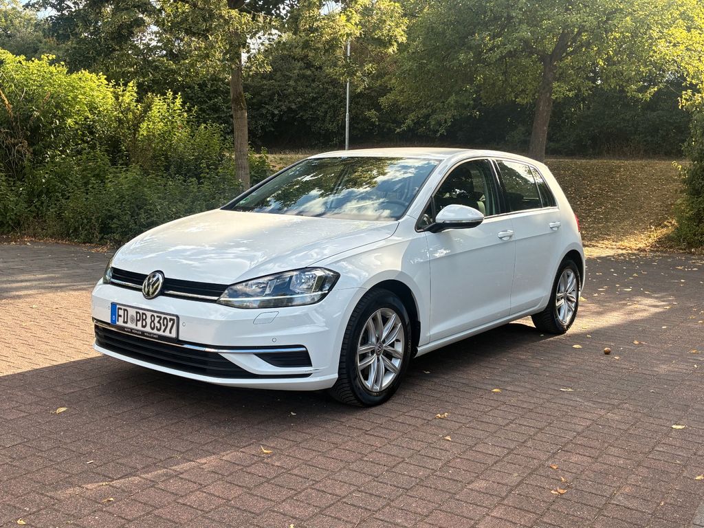Image of Volkswagen Golf