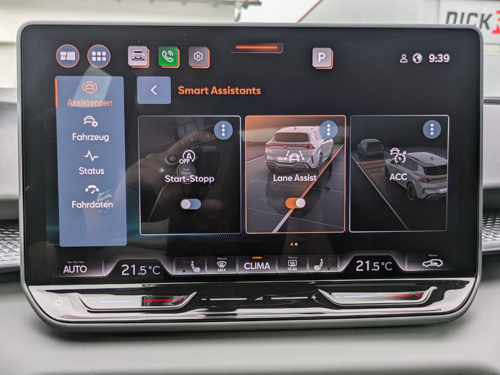 Fahrzeugabbildung CUPRA Terramar 2.0 TSI 4D VZ HUD*MATRIX*PANO*DCC*20"