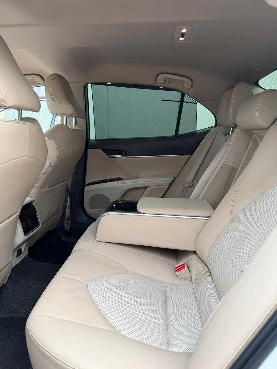 Toyota Camry Executive