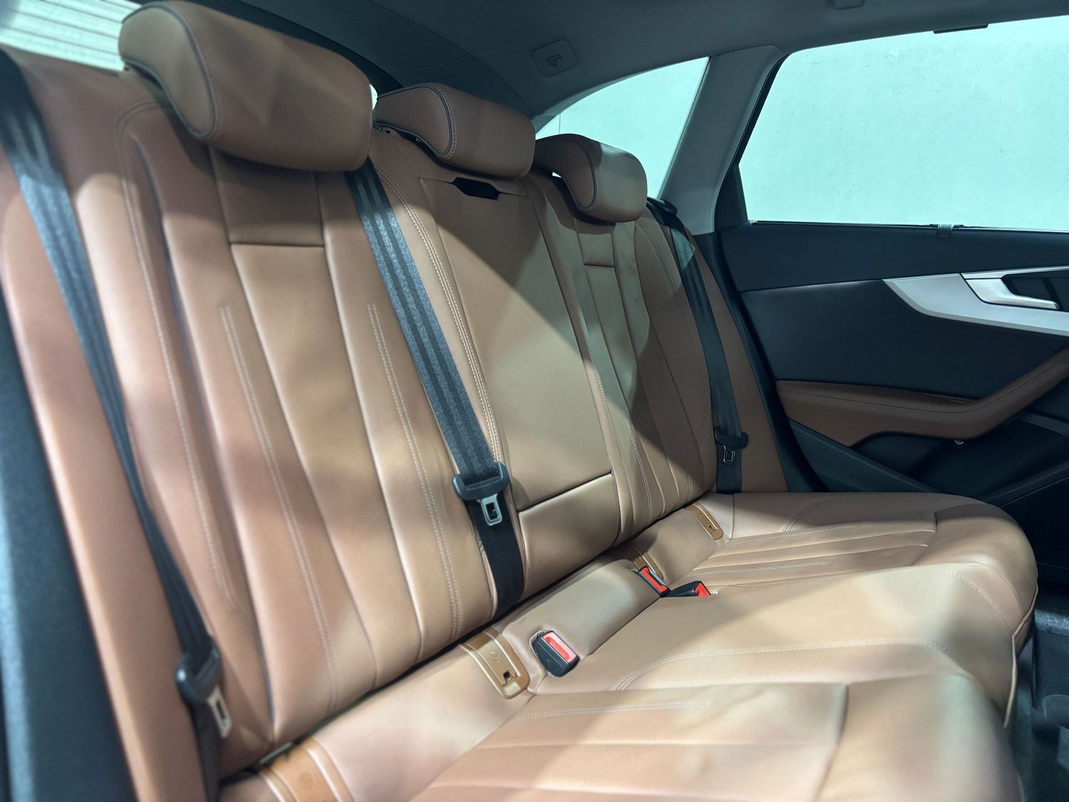 Fahrzeugabbildung Audi A4 35 TDI S-tronic #Virtual#LED#Leder#Massage