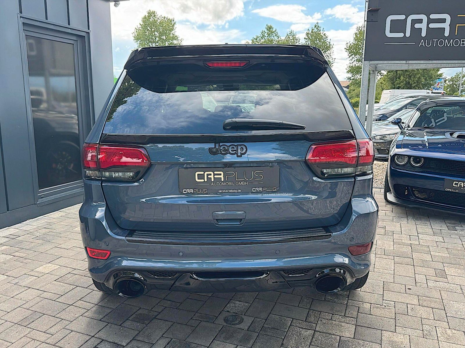 Fahrzeugabbildung Jeep Grand Cherokee 5.7 SRT Package SUMMIT LPG  *ACC*