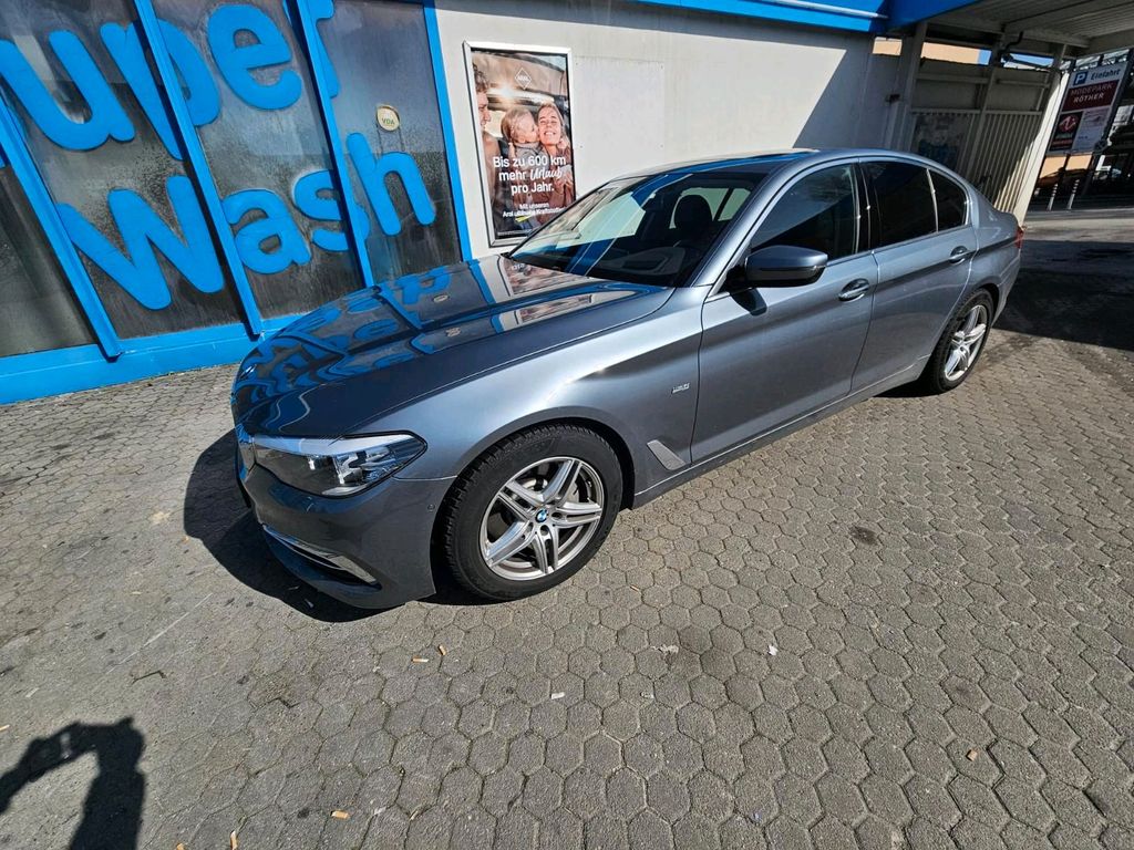 Image of BMW 530