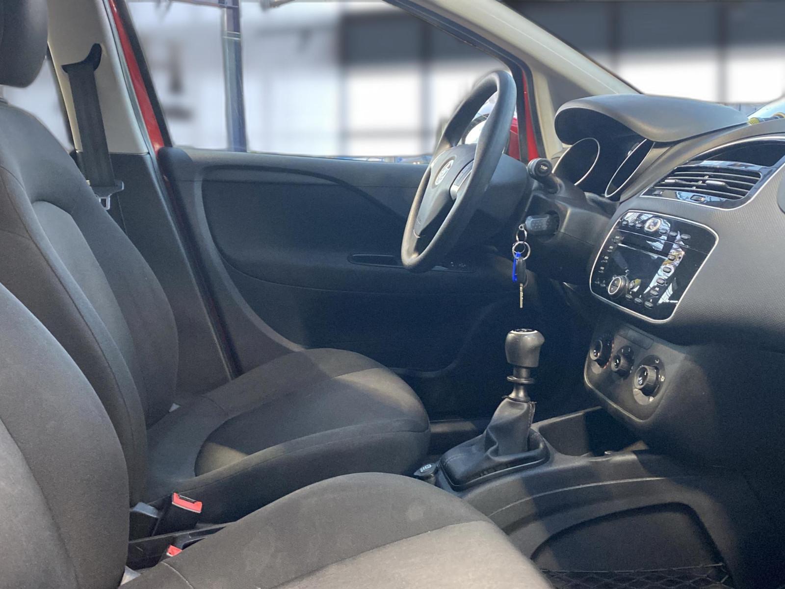 Fiat Punto 1.2 B.  Street Euro 6