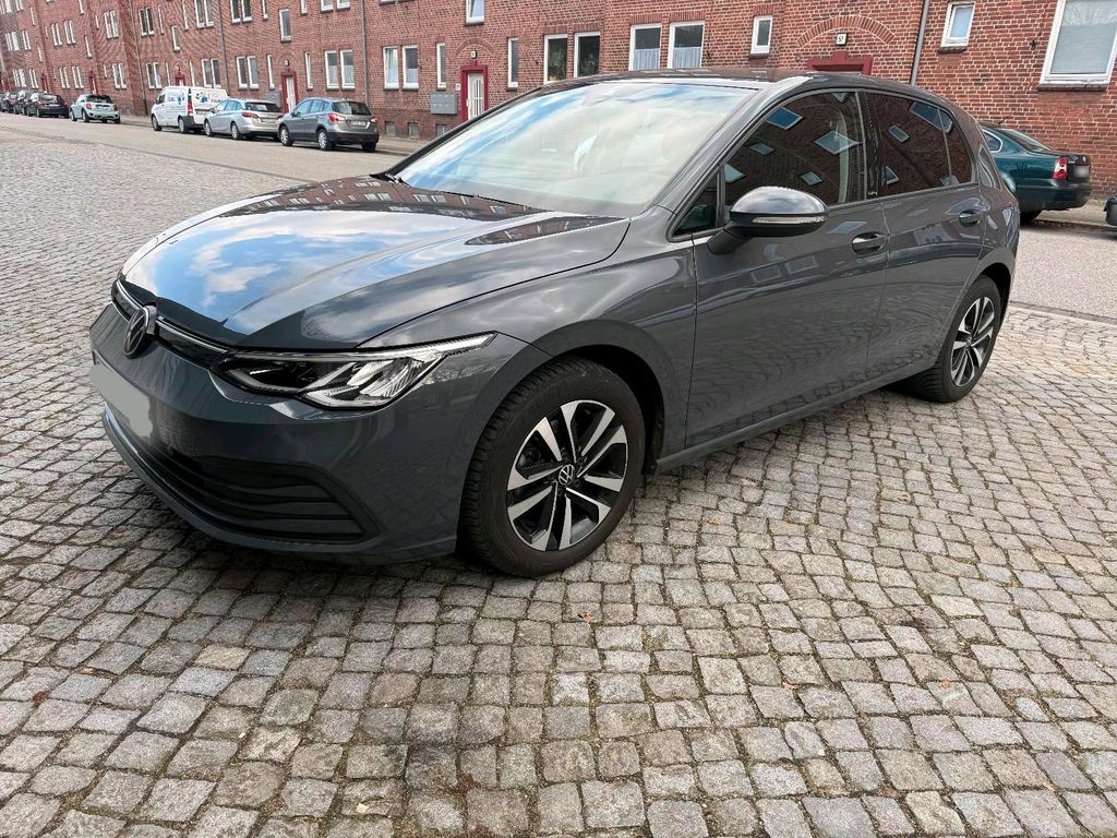Image of Volkswagen Golf