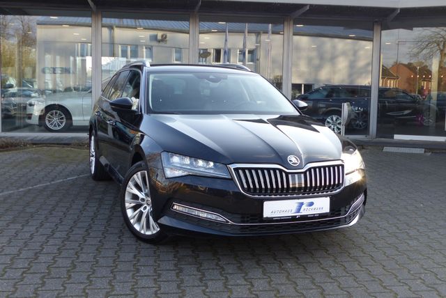 Skoda Superb Combi Style AHK Navi Alcantara Kamera