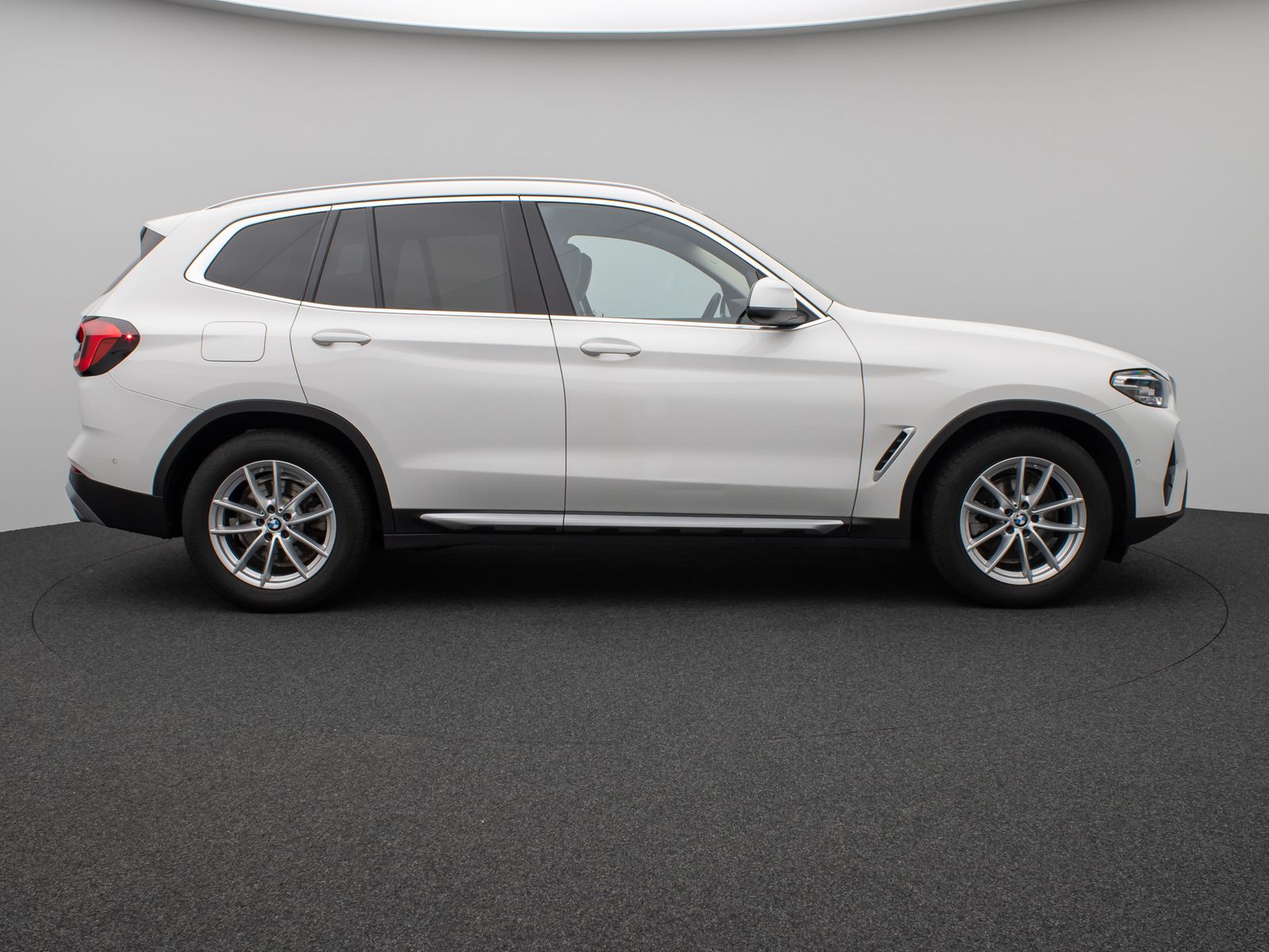 Fahrzeugabbildung BMW X3 xD20d Kamera DAB CockPit+DrivAssis LED Sport