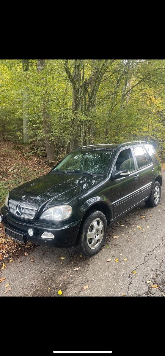 Mercedes-Benz ML 270