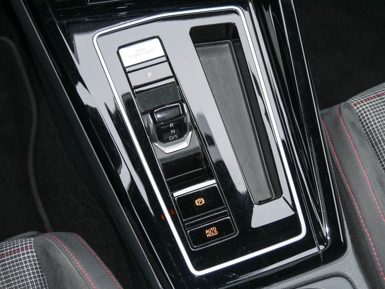 Volkswagen Golf - Bild 11