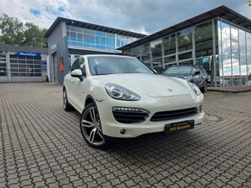 Porsche Cayenne - 3