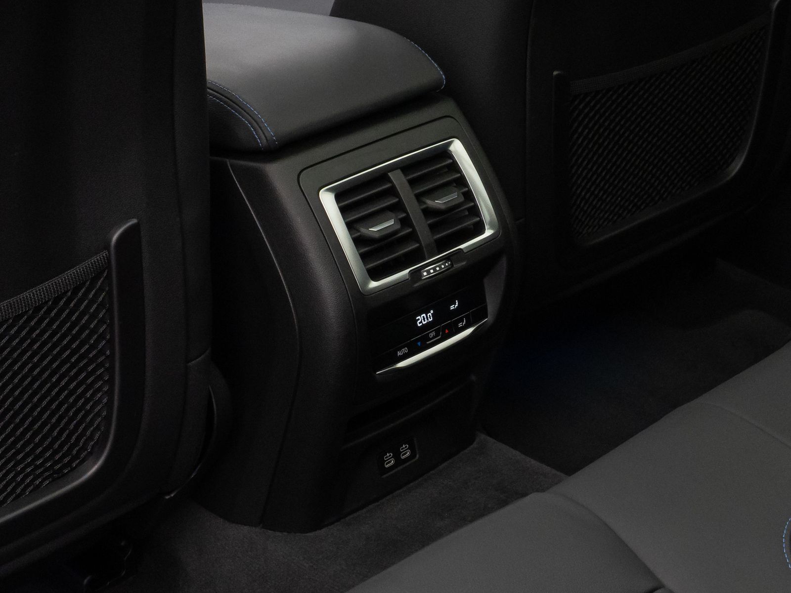 Fahrzeugabbildung BMW iX3 Impressive M Sport Panorama 360°HUD DAB H/K