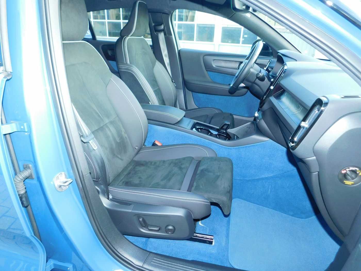 Fahrzeugabbildung Volvo C40 Recharge Twin 1st Edition Ultimate