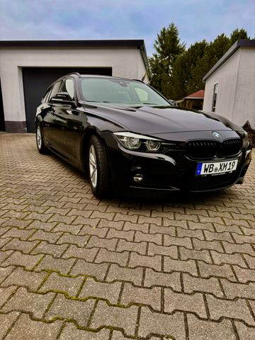 BMW 320d TouringM Sport Shadow AHK 