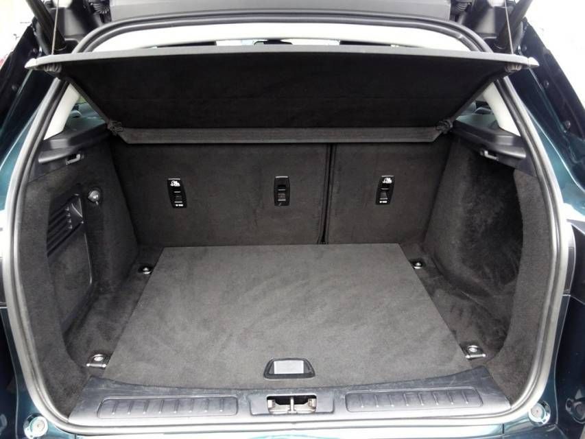 Fahrzeugabbildung Land Rover Range Rover Evoque 2,0TD4 SE Dynymic Automatik 4