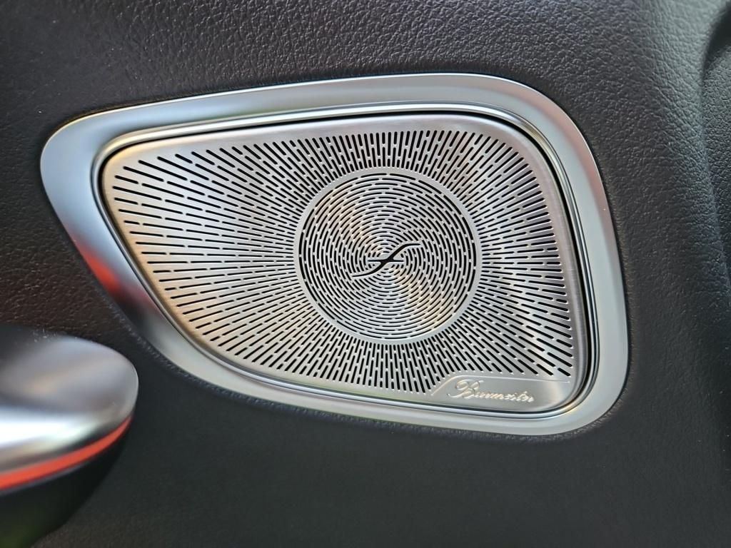 Fahrzeugabbildung Mercedes-Benz GLC 300 4M ++EDITION-AMG+ASSISTENZ+DIGITAL+AHK++