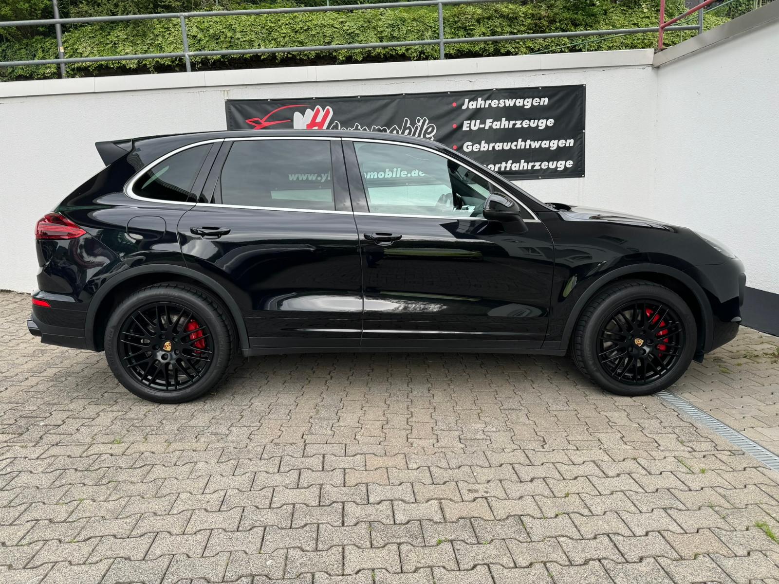 Porsche Cayenne Turbo/LEDER/PDC/LUFT/BOSE/NAVI