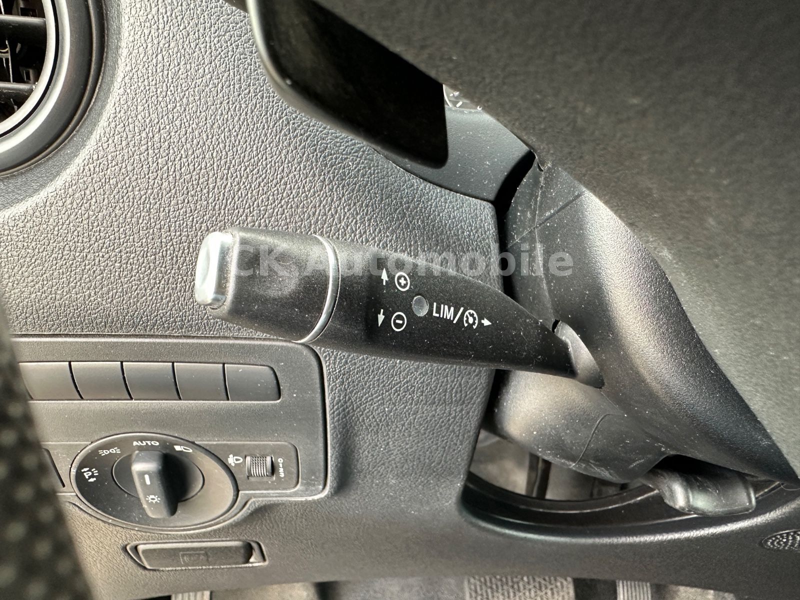 Fahrzeugabbildung Mercedes-Benz Vito Kasten 116 CDI RWD lang Autom./Klima/PDC