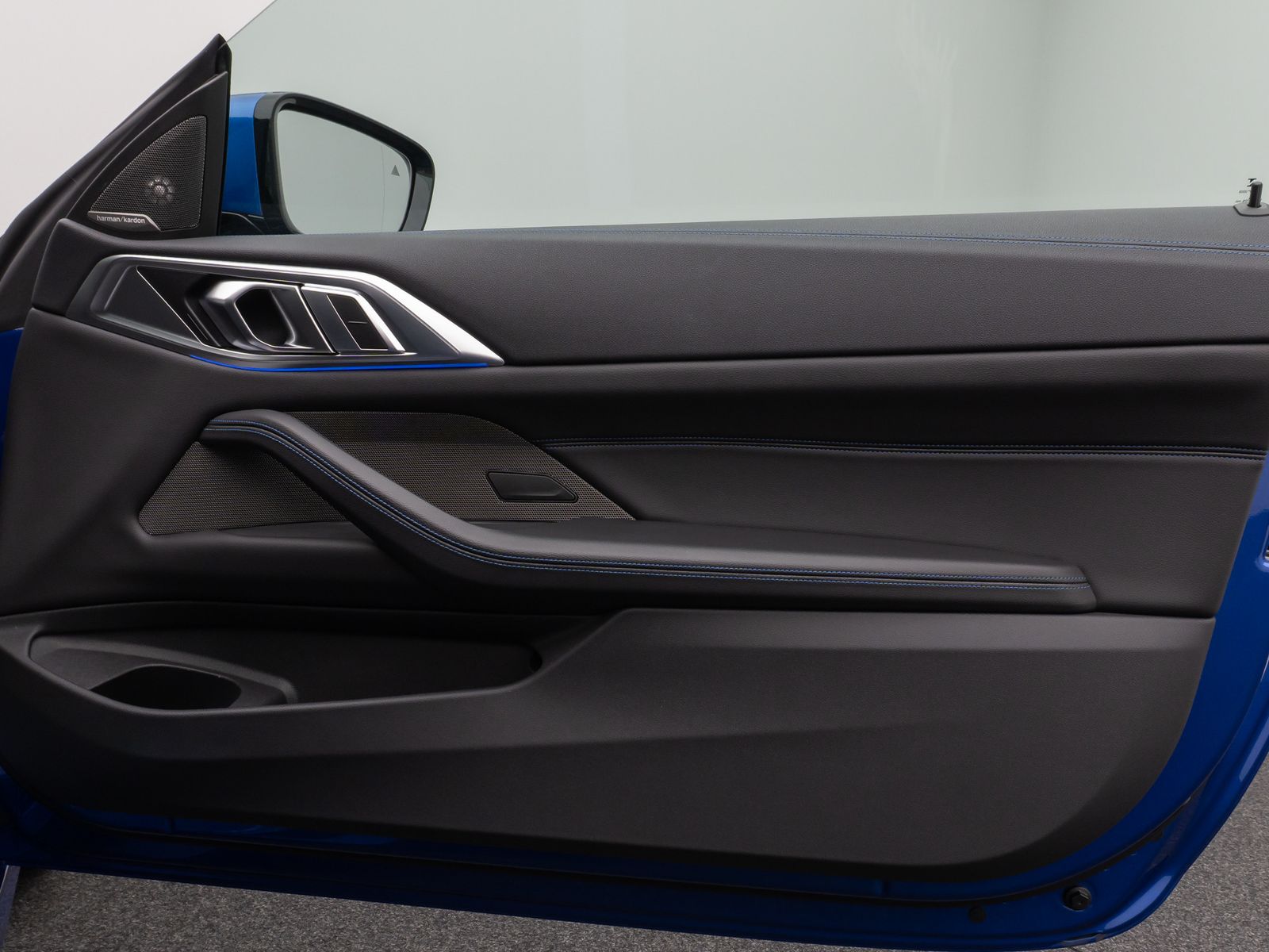 Fahrzeugabbildung BMW M440i xD Laser Kamera HUD DAB H/K Komfort 19Zoll