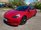 Tesla Model 3 Long Range Dual AWD - rote Tesla Model 3
