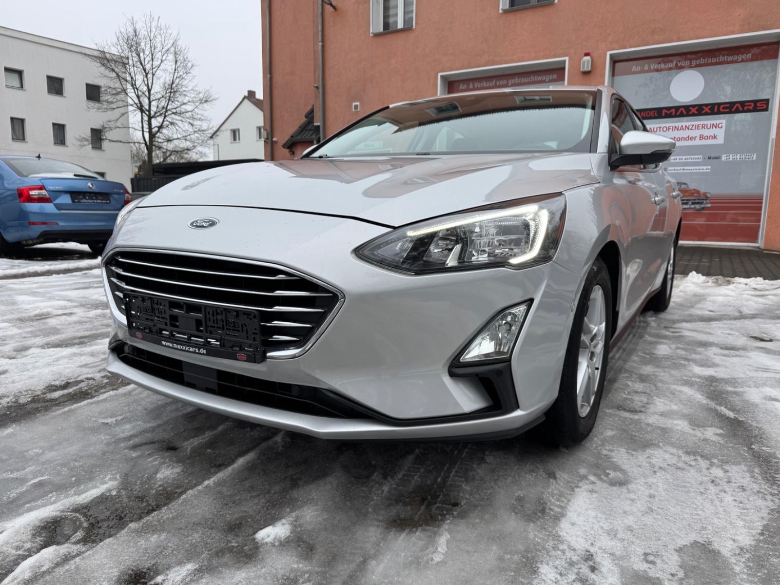 Ford Focus Lim.1,5 EcoBlue TDCT Titanium*CAM*KEY*LED