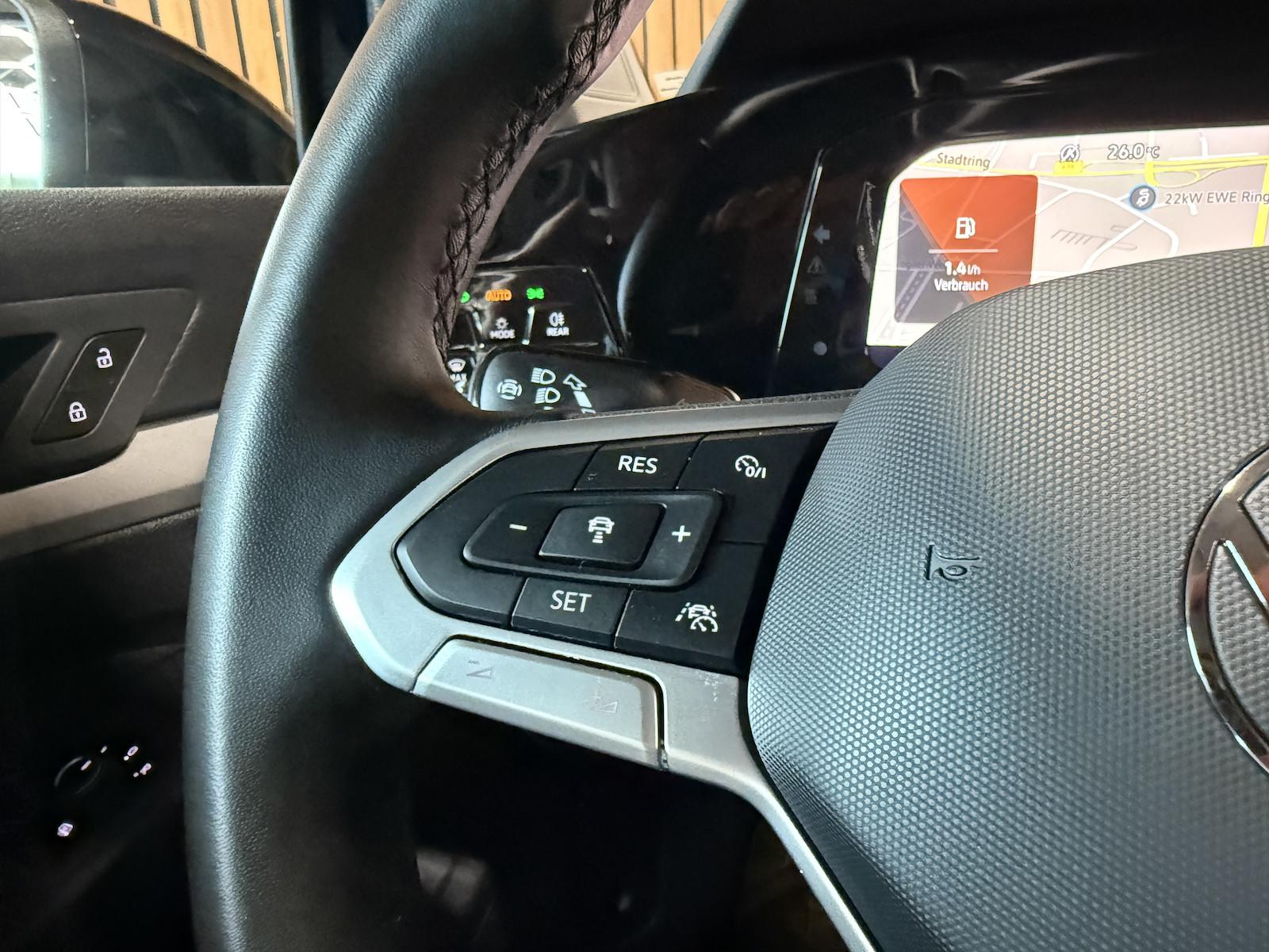 Volkswagen Golf 2,0 TDI Life *Navi*ACC*LED*Virtual*App*, миниатюра 20