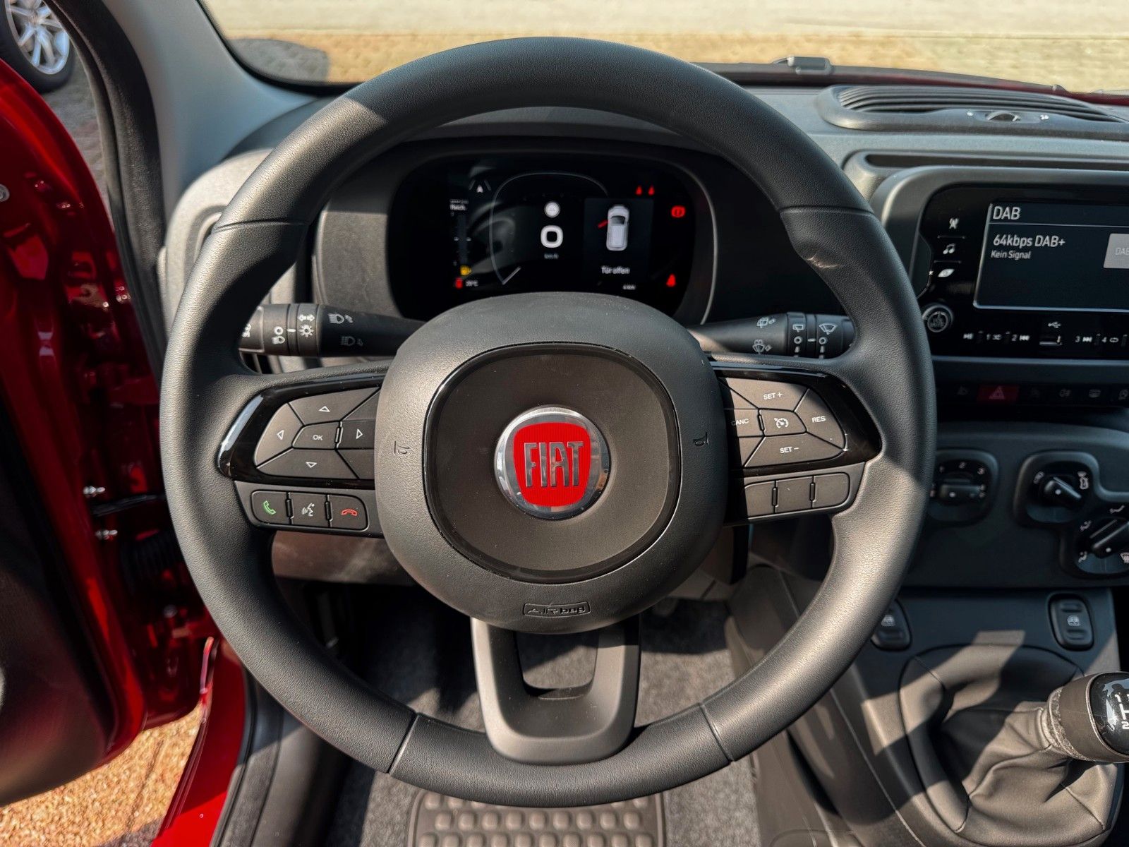 Fahrzeugabbildung Fiat Panda 1.0 GSE Hybrid DAB KLIMA VIRTUEL. COCKPIT