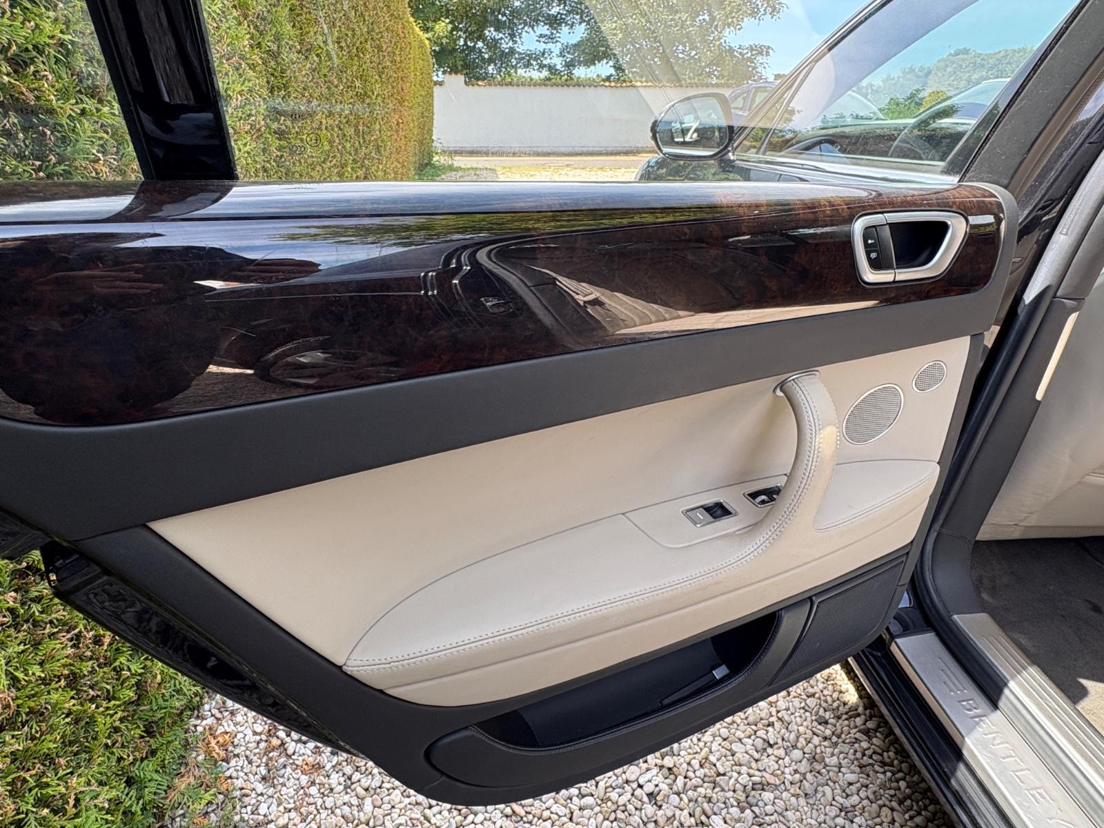 Bentley Continental Flying Spur Facelift 2009