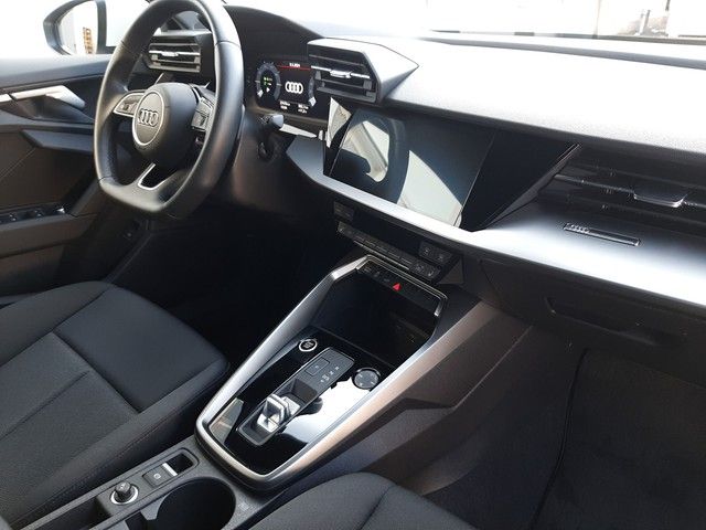 Fahrzeugabbildung Audi A3 Sportback 40TFSIe KAMERA AMBIENTE AppConnect