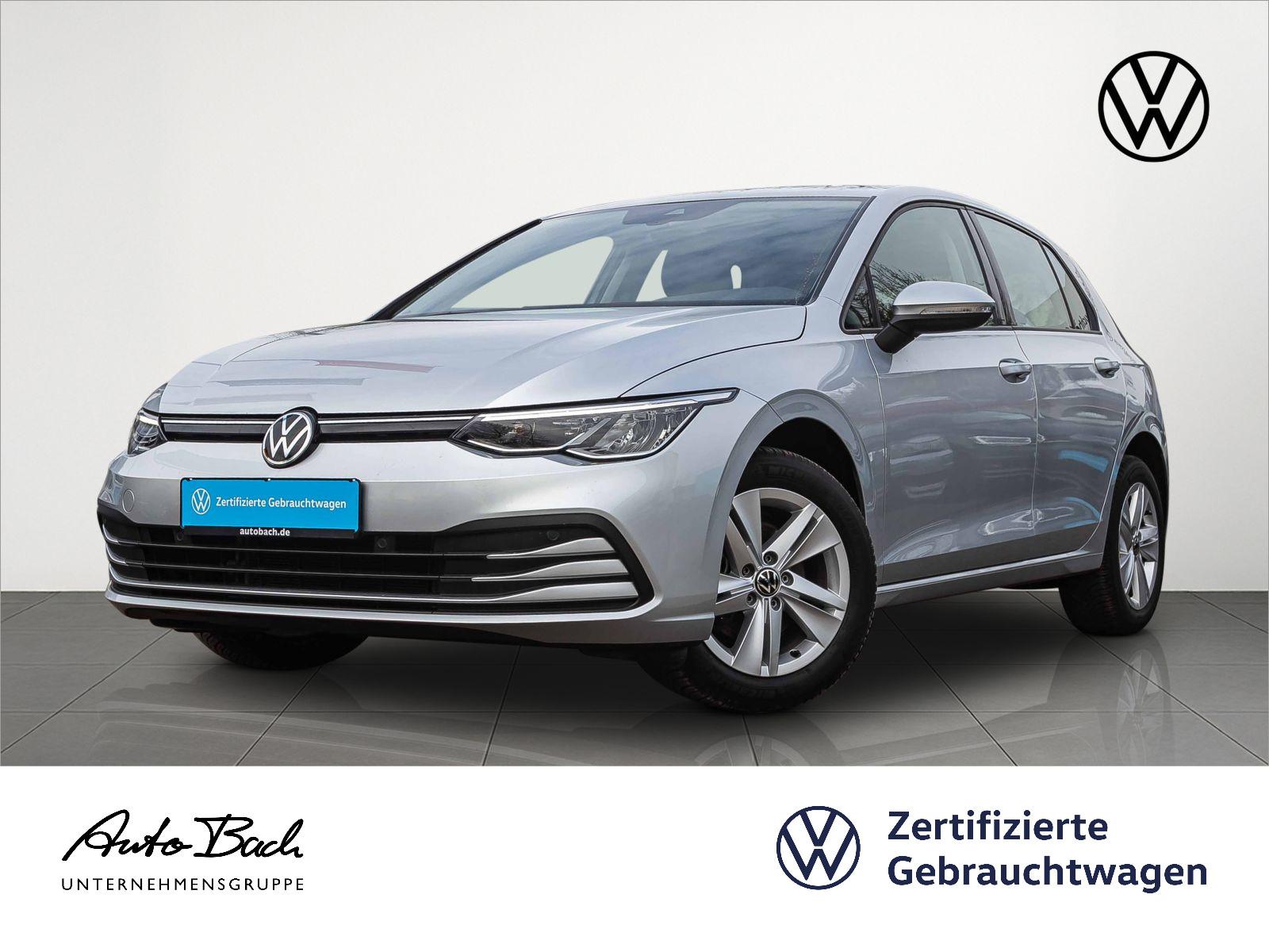 Volkswagen Golf VIII Life 1.5TSI Navi LED ACC CarPlay EPH