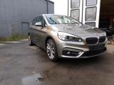 BMW 220d active tourer luxury Ausstattung ... - BMW 220 in Frankfurt (Main)