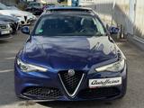 Alfa Romeo Giulia Super MY20 "Montecarlo Blue" - Alfa Romeo Giulia: 5 Türen