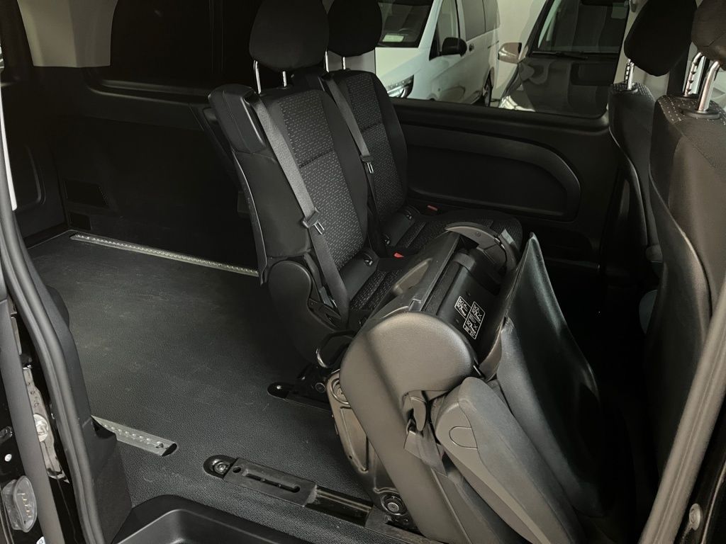 Fahrzeugabbildung Mercedes-Benz Vito 119 Mixto extralang 5Sitze LED MBUX 2,5tAHK