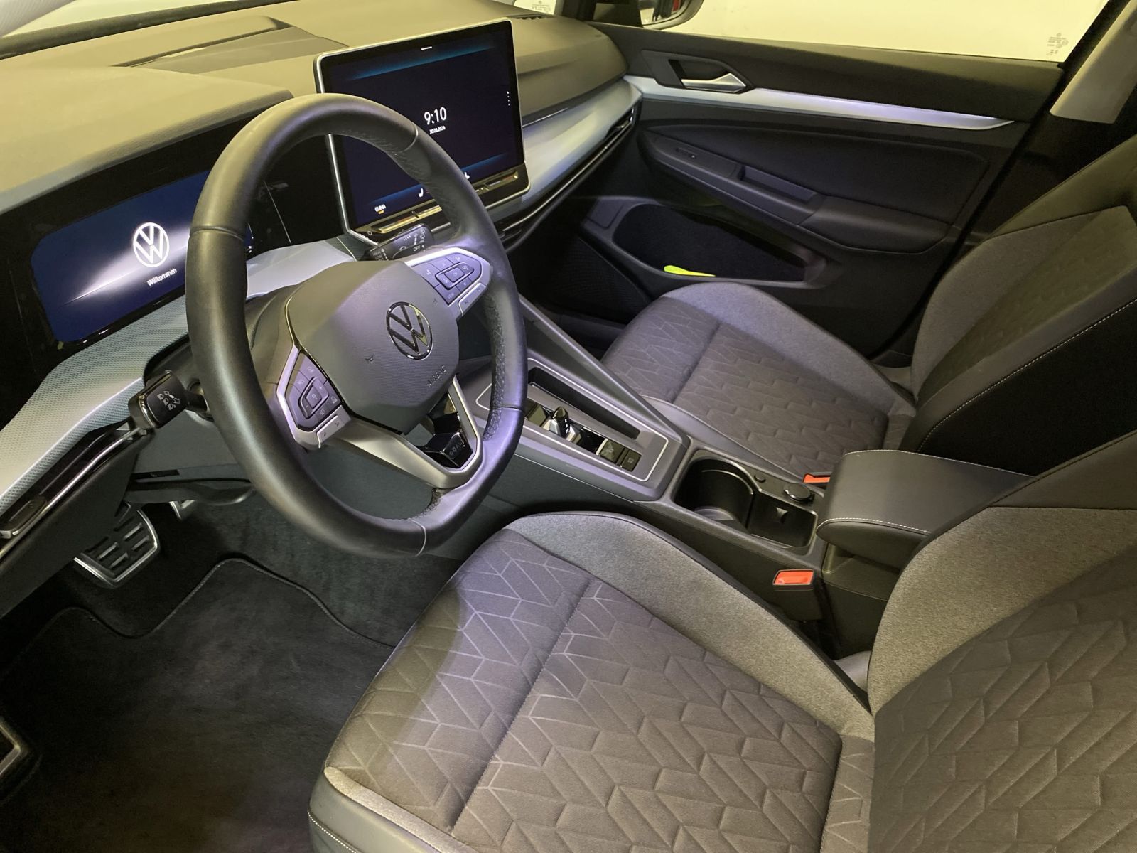 Volkswagen Golf VIII 2.0 TDI Goal DSG ACC Navi RFK SHZ foto 5