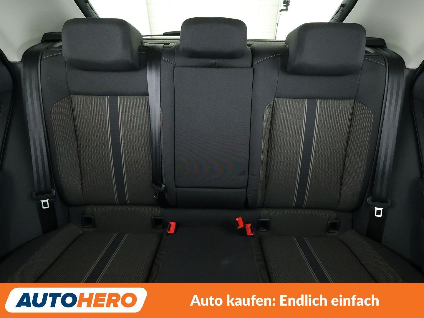 Volkswagen T-Roc 1.5 TSI ACT Style Aut.*NAV*ACC*CAM*PDC*SHZ