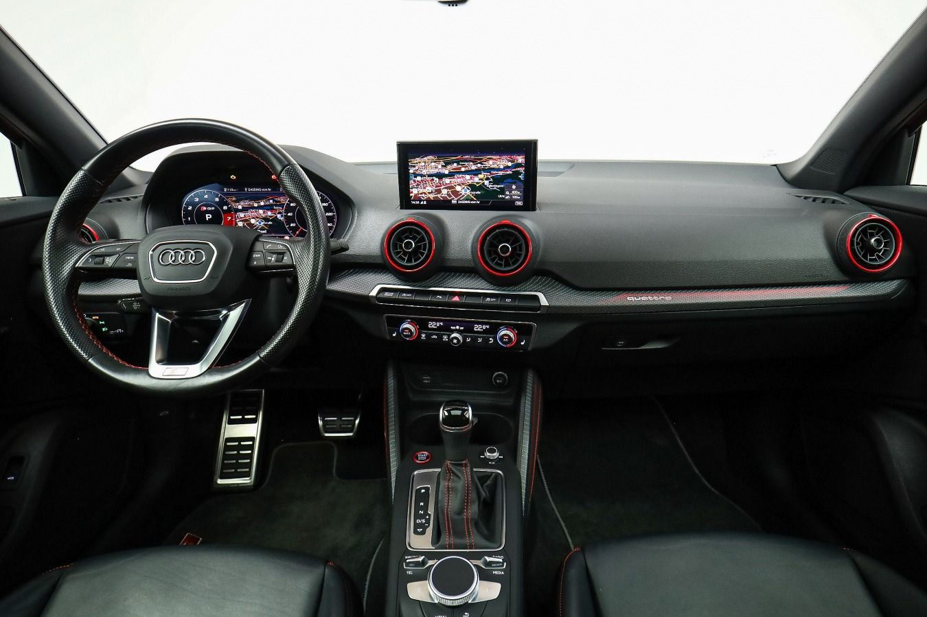Audi SQ2 - Bild 10