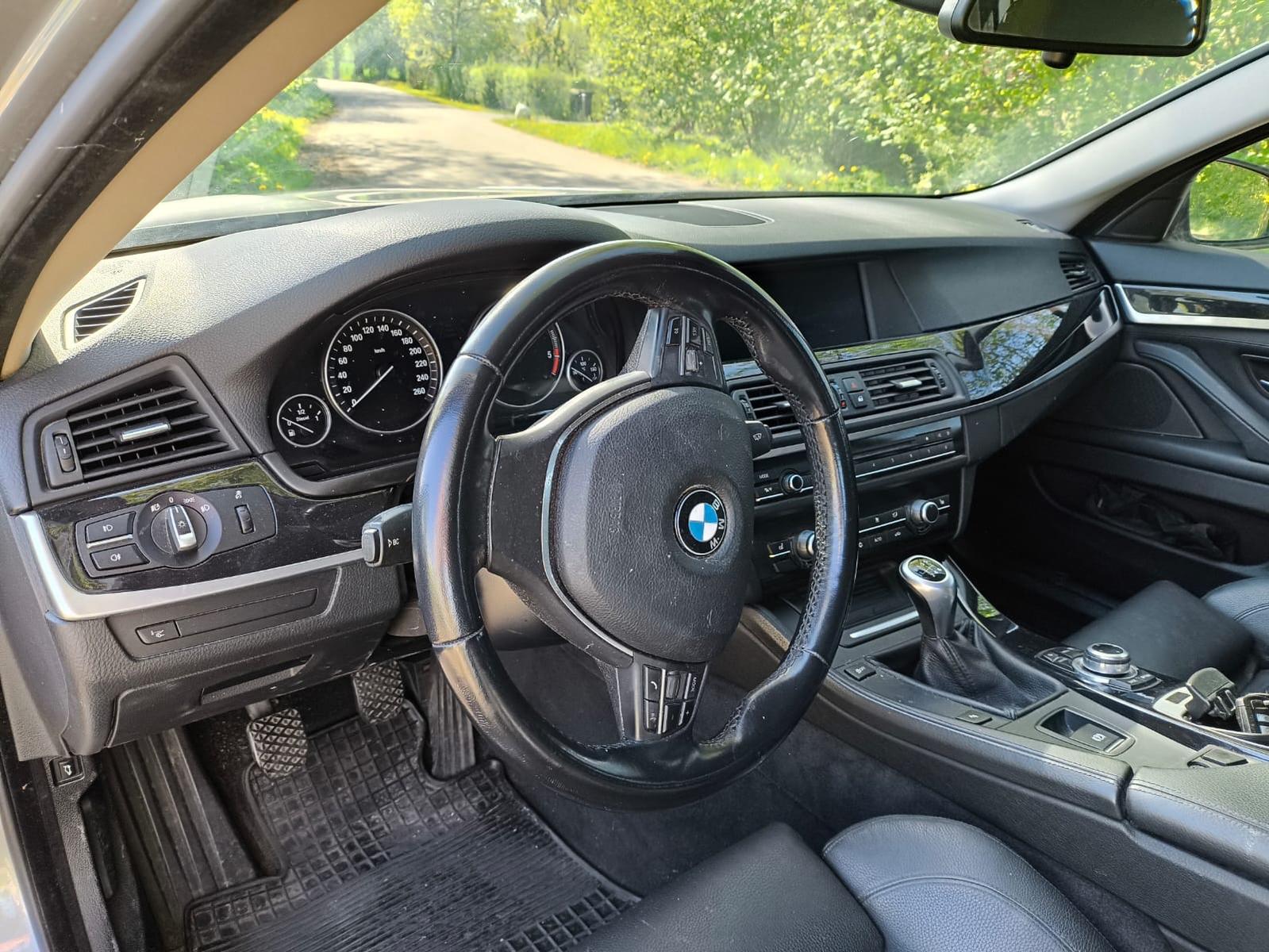 BMW 520 2010 — photo 9