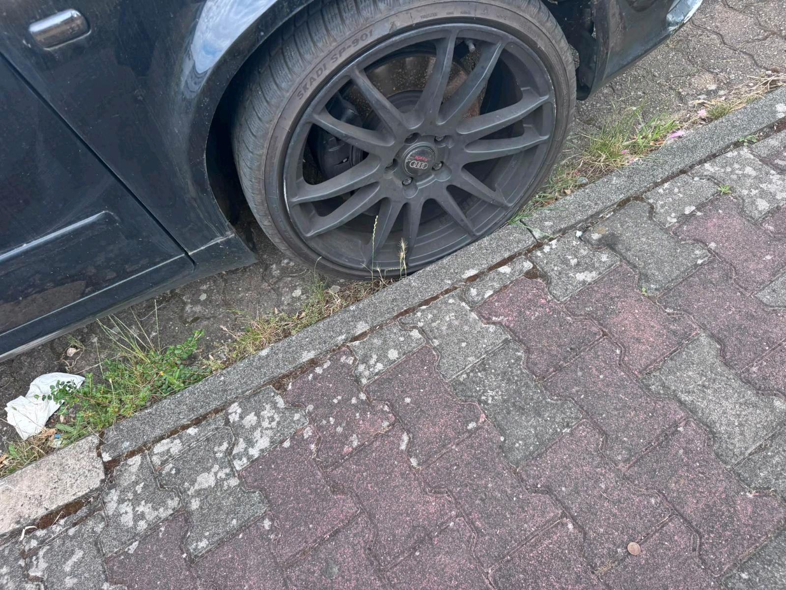 Audi  2006 — photo 10
