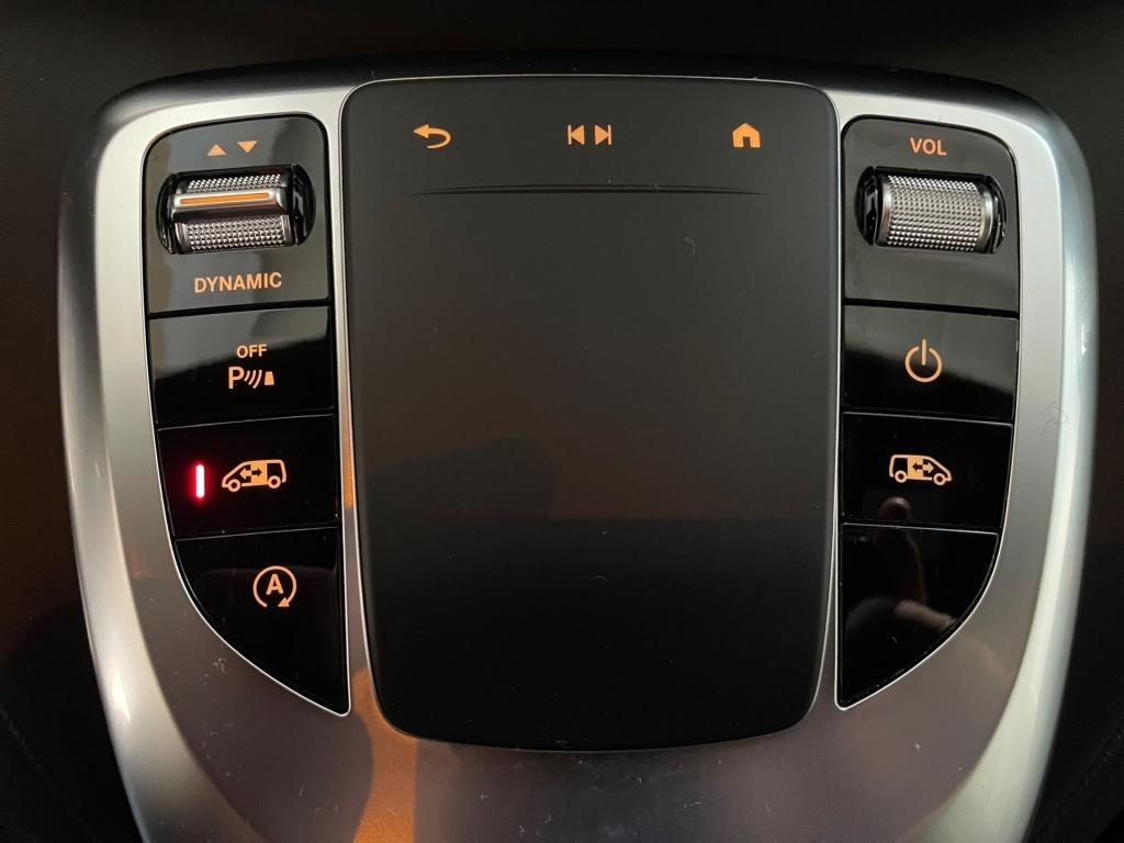 Fahrzeugabbildung Mercedes-Benz V 250 ED/L AMG 7Sitze STHZ LED EASY-PACK 10''MBU