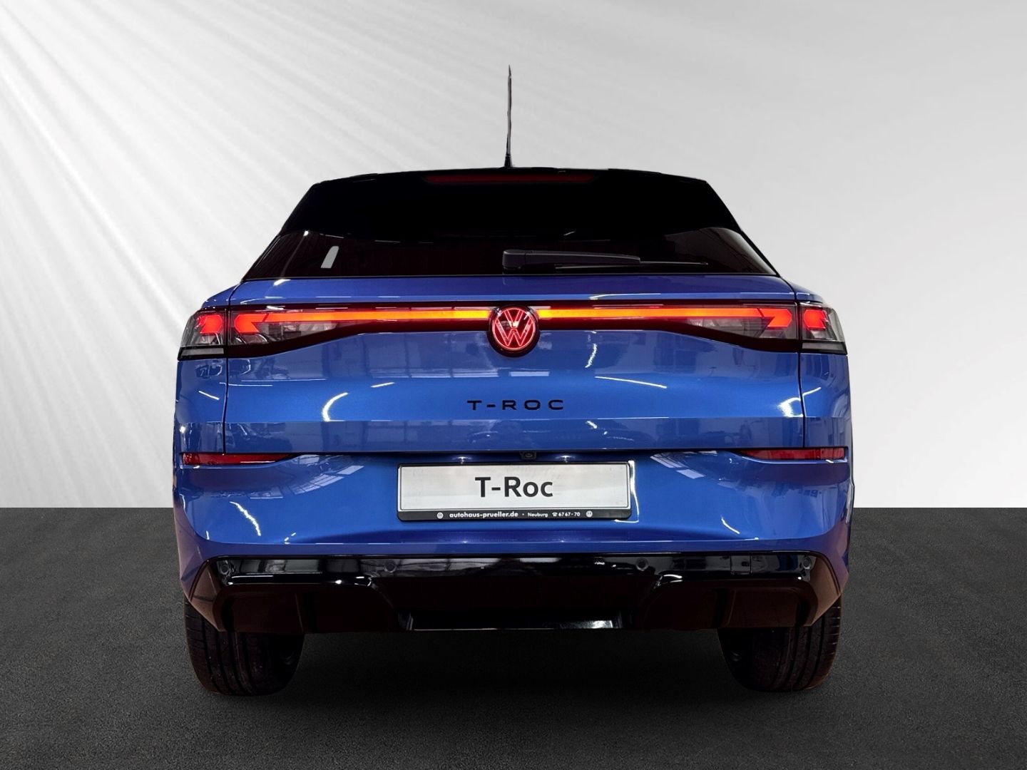 Volkswagen T-Roc 1.5 eTSI R-LineDSG 360° HuD IQ.Light Navi foto 5