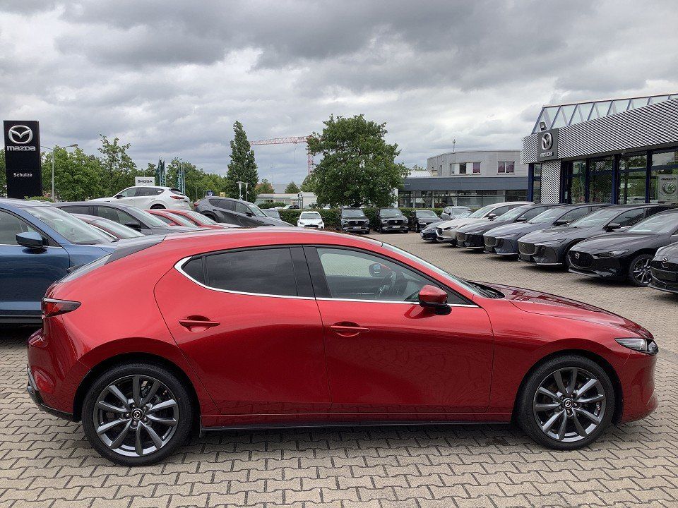 Mazda 3 G 2.0 150PS Selection Design-Paket Matrix-LED foto 2