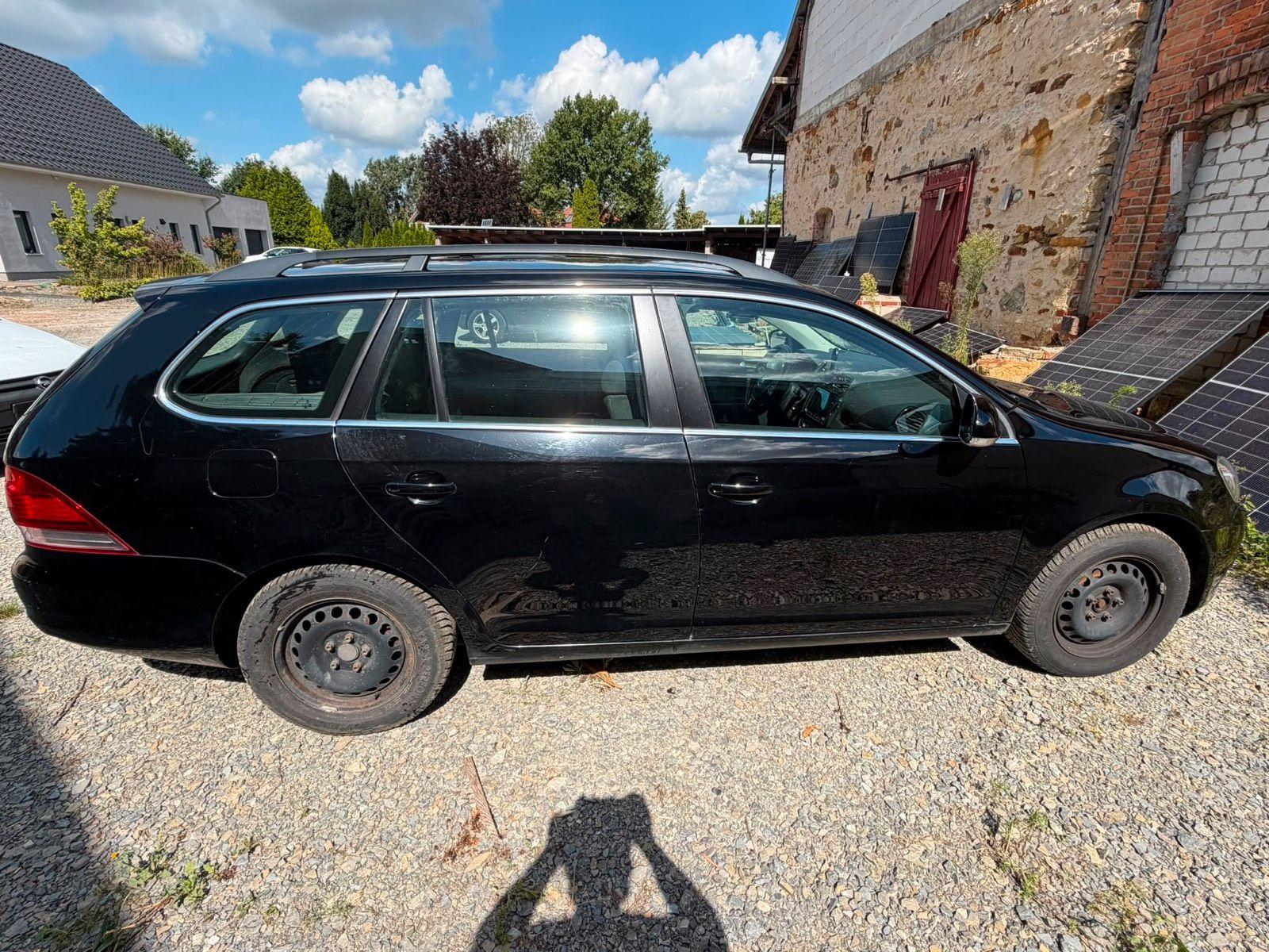Volkswagen Golf 2011 — photo 11