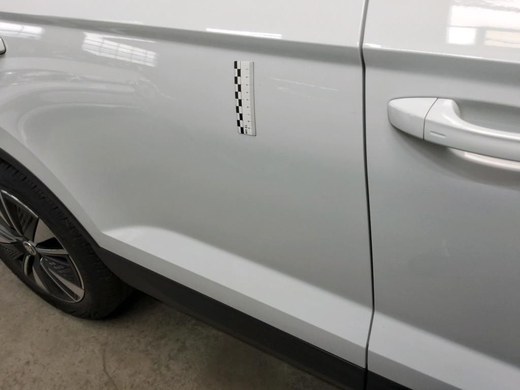 Skoda Karoq Ambition 1.5 TSI AHK*Tempo*PDC*SH*Klima