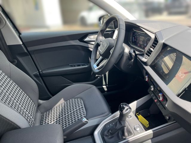 A1 Sportback 30 TFSI ADVANCED LED+KAMERA+VCP+ACC