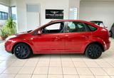 Ford Focus 1,6 Fun X/Klima/5-Türer/Tüv Neu - Ford Focus aus 2007 mit Benzin-Antrieb: Limousine