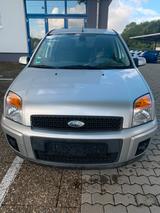 Ford Fusion 1,6 16V + Autom. + - Ford Fusion: V6