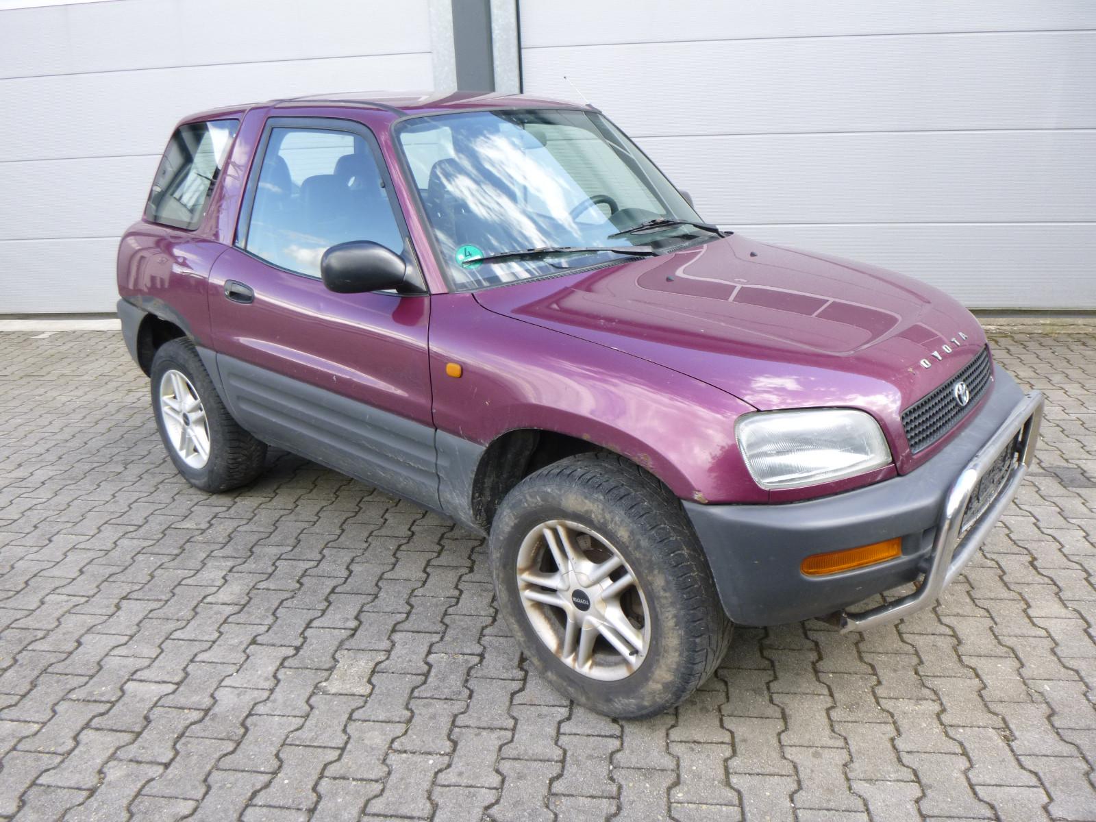 Toyota RAV 4 !!! BITTE ERST LESEN !!!