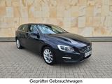 Volvo V60 Kombi Momentum *NAVI*KAMERA*PDC*SHZ*TEMPOMAT - Volvo V60 mit Diesel-Antrieb: Kombi